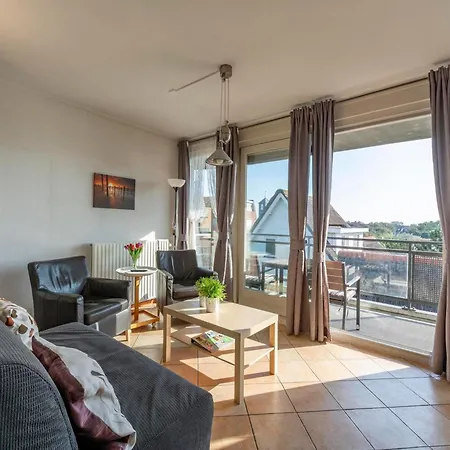 By The Coast With Dune Views Apartment